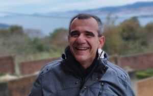 Pepe Guirado - Consultoría Existencial Pepe Guirado, terapeuta y consultor existencial especialista en filosofía aplicada