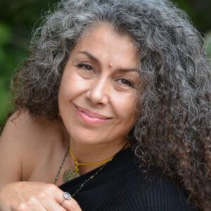 Luchy López - Actriz y terapeuta Luchy López, Actriz y terapeuta psicocorporal.